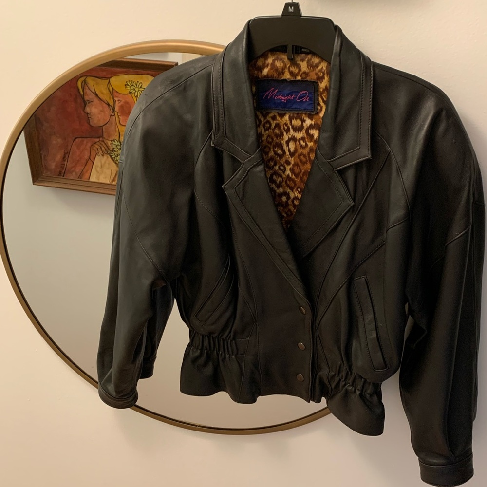 Vintage genuine leather bomber jacket